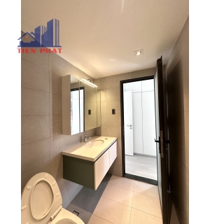 Nhà phố huyện Nhà Bè TP.HCM 1 hầm 4 tầng 550m2