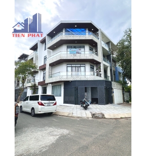 Nhà phố huyện Nhà Bè TP.HCM 1 hầm 4 tầng 550m2